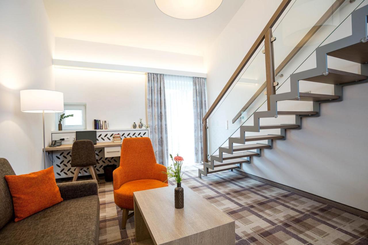 Hotel Chrysantihof บัดเบียร์นบาค ภายนอก รูปภาพ