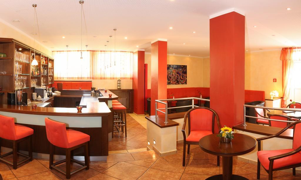 Hotel Chrysantihof บัดเบียร์นบาค ภายนอก รูปภาพ