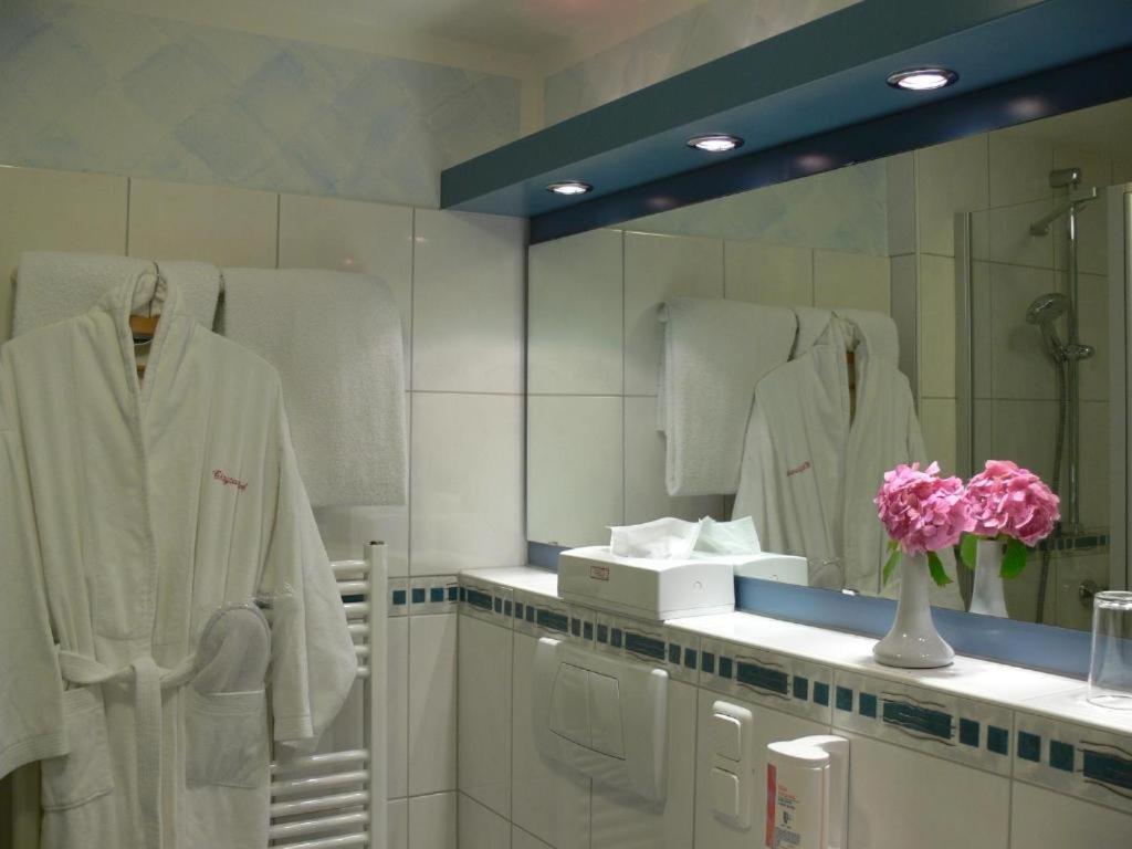 Hotel Chrysantihof บัดเบียร์นบาค ภายนอก รูปภาพ